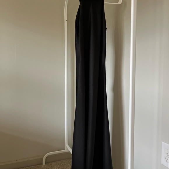 Elegant Black Halter Off-Shoulder Formal Long Evening Dress French-style - Picture 8 of 13